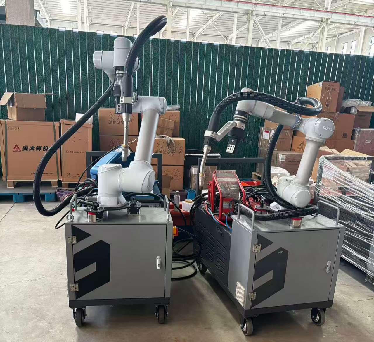 Da soldagem manual à automação cobot: como ajudamos um fabricante de equipamentos de playground dos EUA a resolver seu gargalo de soldagem