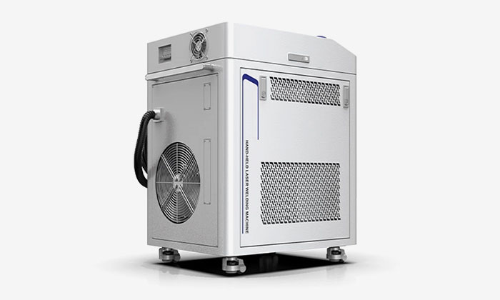 Quais são as principais vantagens do uso de máquinas de solda a laser em comparação aos métodos tradicionais de soldagem?