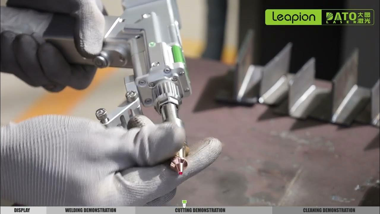 Cobot vs Industrial vs Soldagem por Rob&ocirc; Montado em Trilho